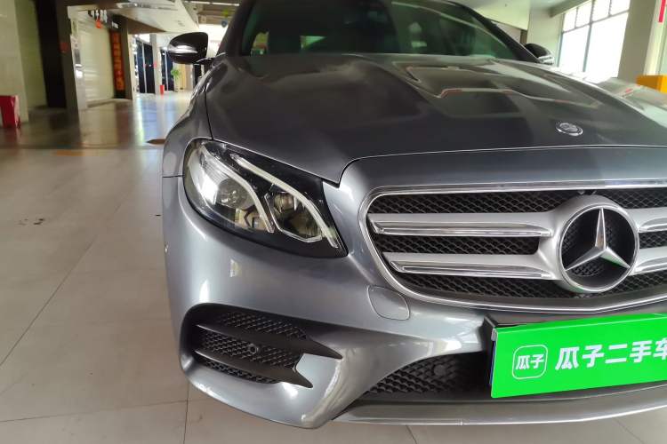Used Mercedes-Benz E-Class 2017 E 200 Sport 4MATIC Right Front Headlight