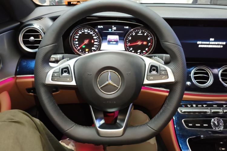 Used Mercedes-Benz E-Class 2017 E 200 Sport Steering Wheel