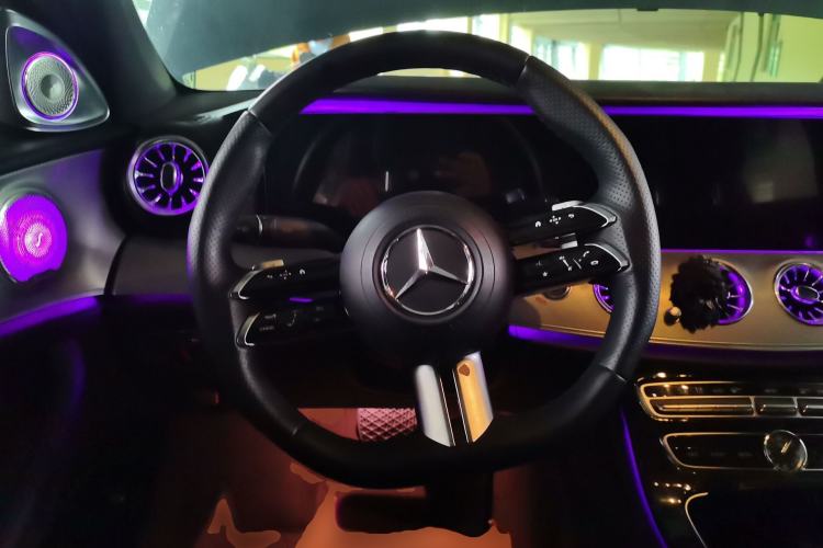Used Mercedes-Benz E-Class 2017 E 200 Sport 4MATIC Steering Wheel