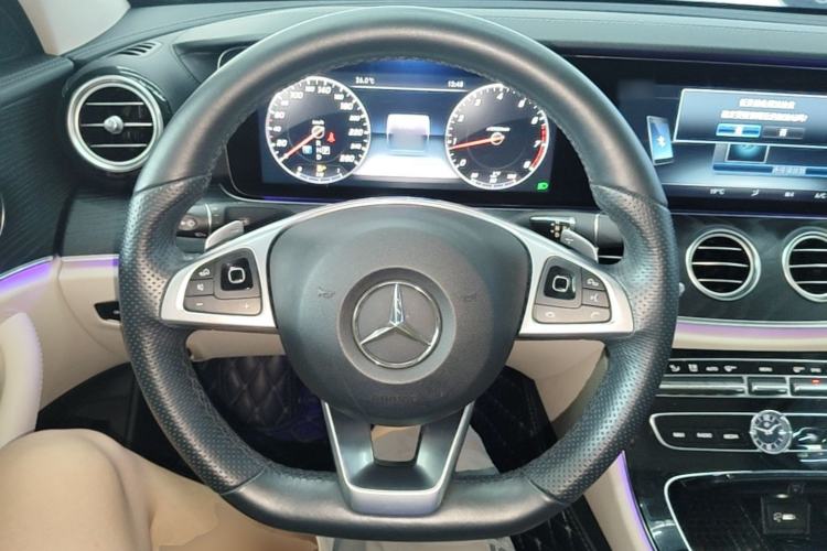 Used Mercedes-Benz E-Class 2017 E 300 L Sport Luxury Edition Steering Wheel