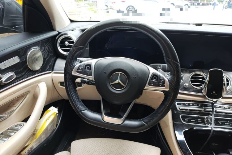 Used Mercedes-Benz E-Class 2017 E 200 L Sport 4MATIC Steering Wheel