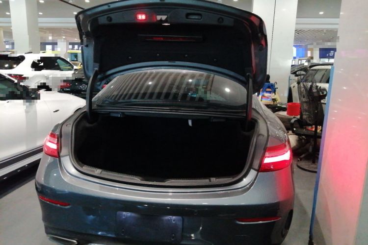 Used Mercedes-Benz E-Class 2017 E 200 Coupe Trunk