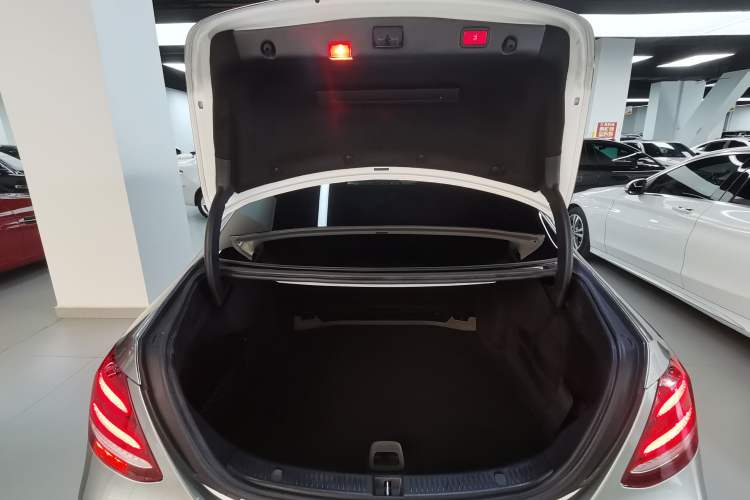 Used Mercedes-Benz E-Class 2017 E 300 Sport Edition Trunk