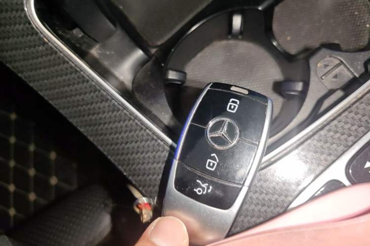 Used Mercedes-Benz E-Class 2017 E 300 L Sporty and Stylish Model Vehicle Key