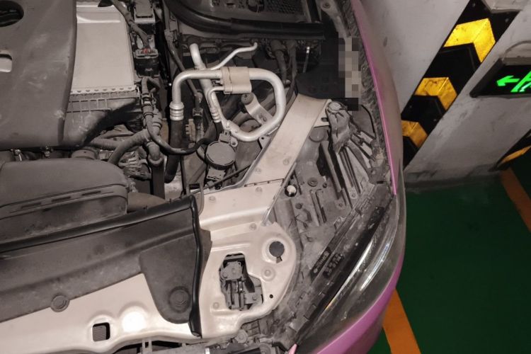 Used Mercedes-Benz E-Class 2017 E 200 4MATIC Coupe Engine Bay Left