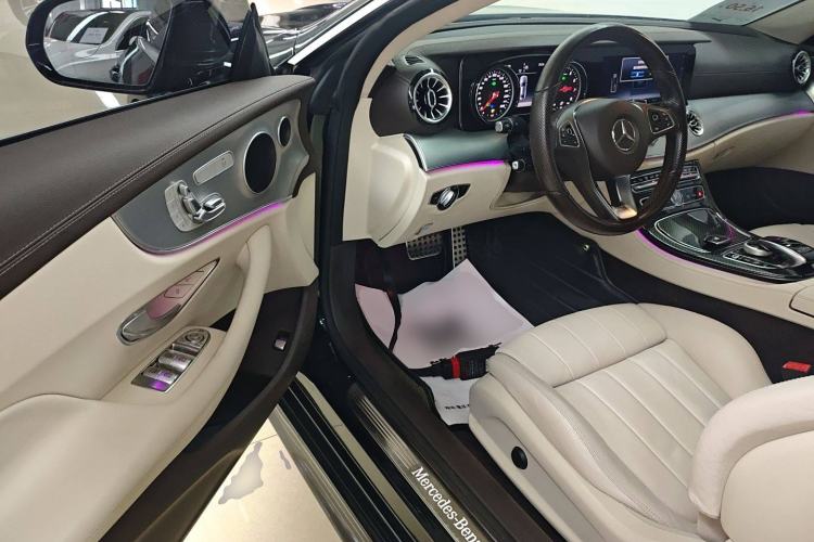 Used Mercedes-Benz E-Class 2017 E 200 Coupe Driver Seat