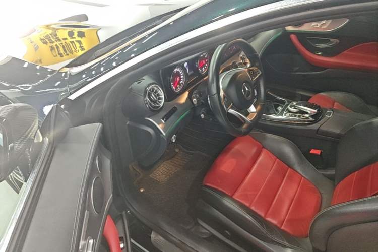 Used Mercedes-Benz E-Class 2017 E 300 Coupe Driver Seat