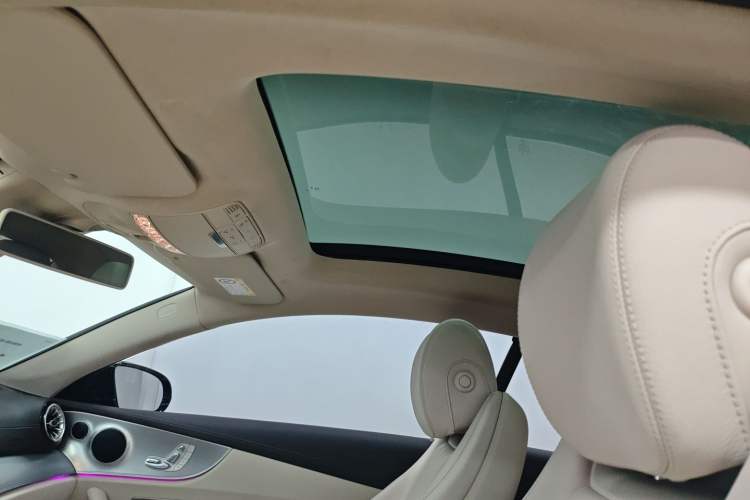 Used Mercedes-Benz E-Class 2017 E 200 Coupe Headliner