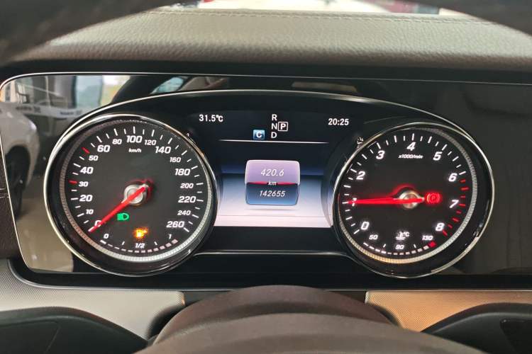Used Mercedes-Benz E-Class 2017 E 200 Coupe Instrument Cluster