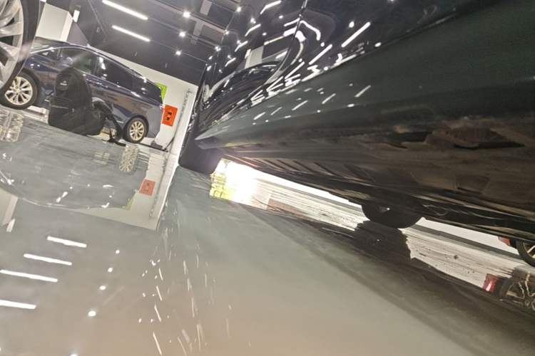 Used Mercedes-Benz E-Class 2017 E 300 Coupe Left Side Sill