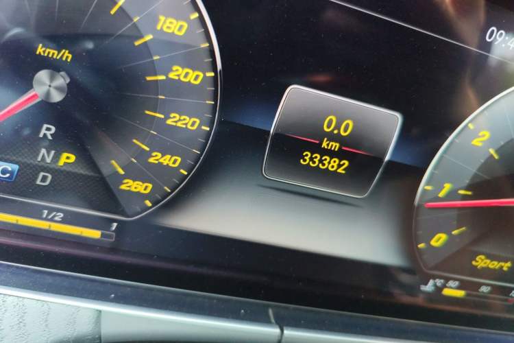 Used Mercedes-Benz E-Class 2017 E 200 Coupe Odometer Close Up