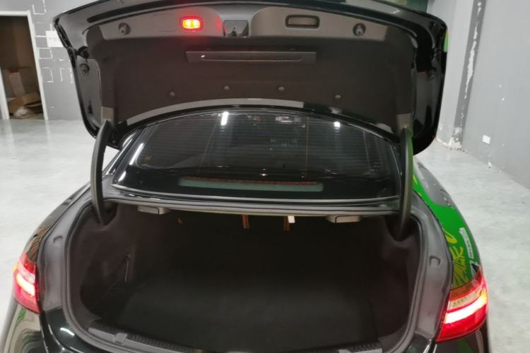 Used Mercedes-Benz E-Class 2017 E 300 Coupe Trunk
