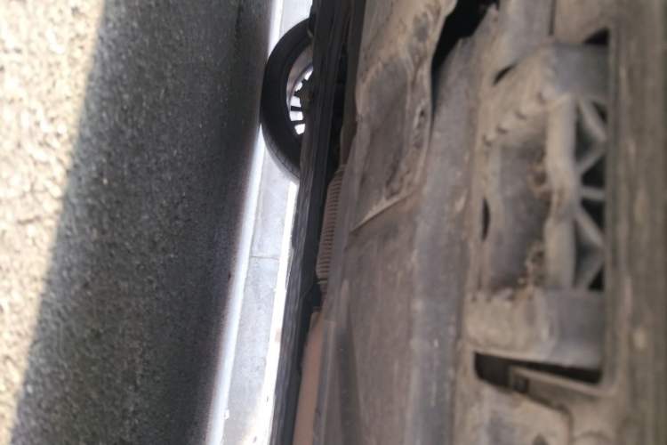 Used Mercedes-Benz E-Class 2017 E 320 L 4MATIC Chassis Front Left