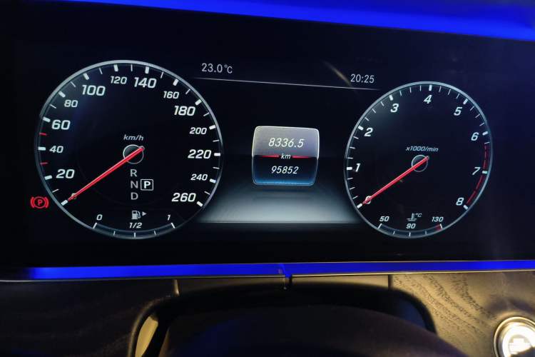 Used Mercedes-Benz E-Class 2017 E 300 L Sport Luxury Edition Odometer Close Up