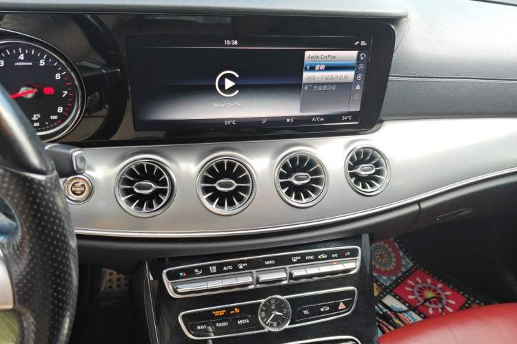 Used Mercedes-Benz E-Class 2017 E 200 Coupe Audio And AC Panel