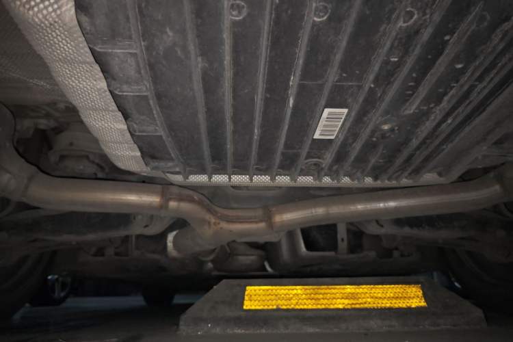 Used Mercedes-Benz E-Class 2017 E 200 4MATIC Coupe Chassis Rear