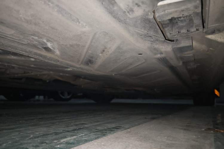 Used Mercedes-Benz E-Class 2017 E 200 4MATIC Coupe Chassis Rear Right