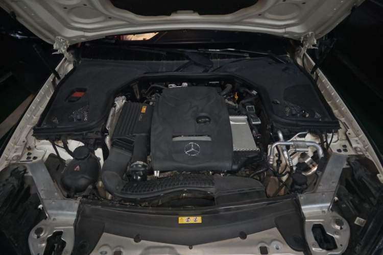 Used Mercedes-Benz E-Class 2017 E 200 4MATIC Coupe Engine Bay