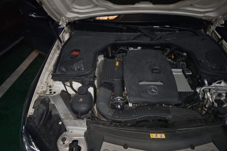 Used Mercedes-Benz E-Class 2017 E 200 4MATIC Coupe Engine Bay Right