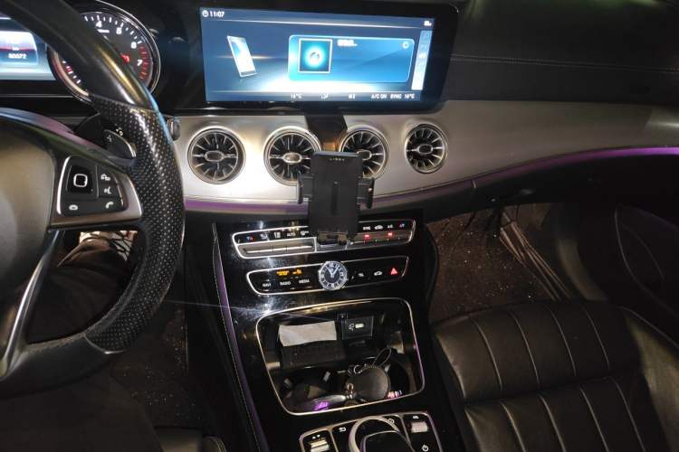 Used Mercedes-Benz E-Class 2017 E 200 Coupe Audio And AC Panel