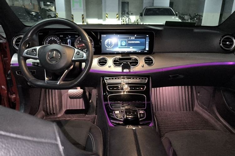 Used Mercedes-Benz E-Class 2017 E 300 Sport Edition Center Console