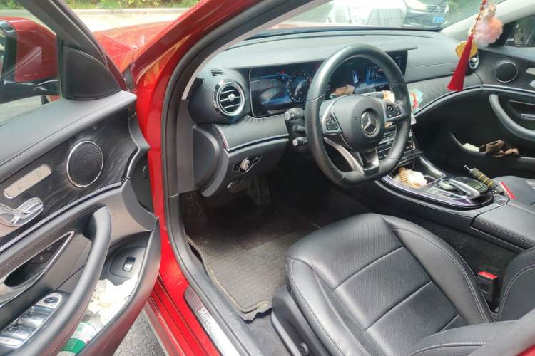 Used Mercedes-Benz E-Class 2017 E 300 L Sporty and Stylish Model Driver Seat