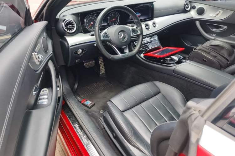 Used Mercedes-Benz E-Class 2017 E 200 Coupe Driver Seat