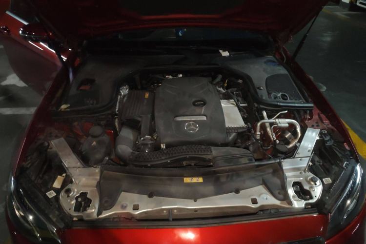 Used Mercedes-Benz E-Class 2017 E 200 Coupe Engine Bay