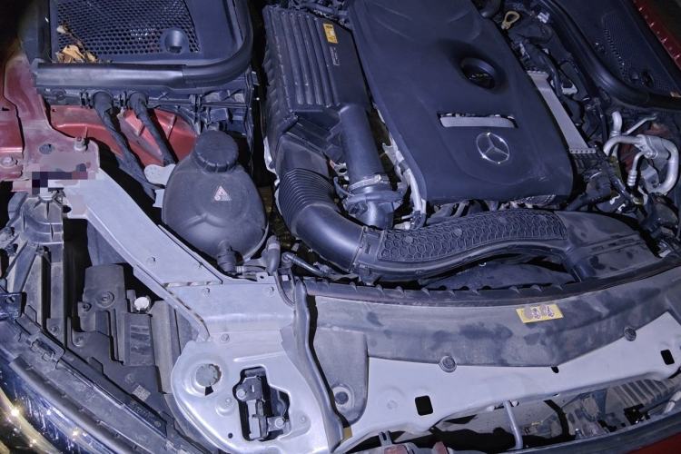 Used Mercedes-Benz E-Class 2017 E 200 Coupe Engine Bay