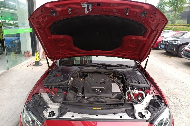 Used Mercedes-Benz E-Class 2017 E 200 Sport Engine Bay
