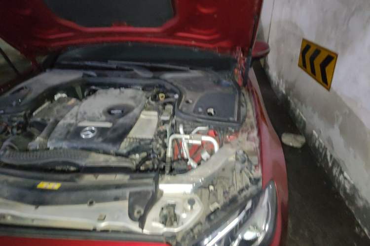 Used Mercedes-Benz E-Class 2017 E 200 Coupe Engine Bay Left