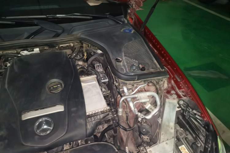 Used Mercedes-Benz E-Class 2017 E 200 Coupe Engine Bay Left