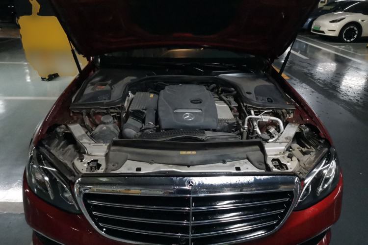 Used Mercedes-Benz E-Class 2017 E 300 L Luxury Model Engine Bay