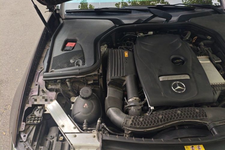 Used Mercedes-Benz E-Class 2017 E 200 Coupe Engine Bay Right