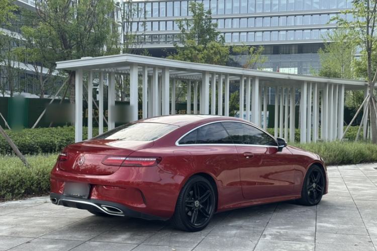Used Mercedes-Benz E-Class 2017 E 200 Coupe Exterior 1
