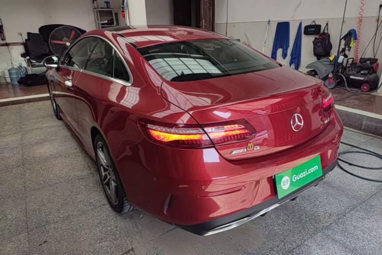 Used Mercedes-Benz E-Class 2017 E 200 Coupe Exterior 2