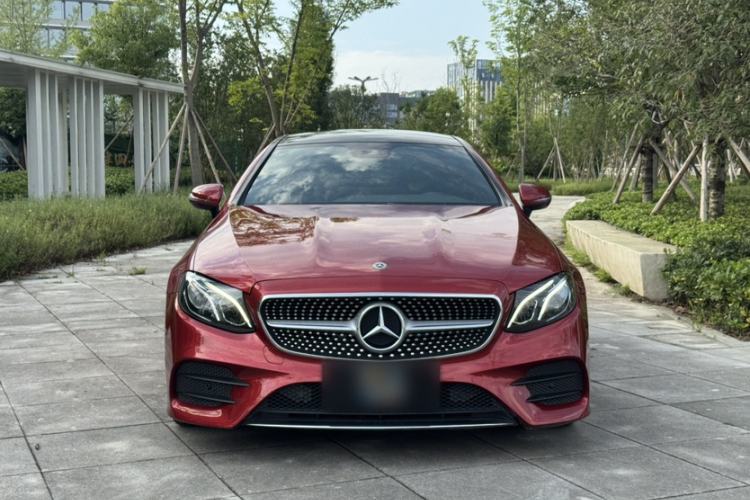 Used Mercedes-Benz E-Class 2017 E 200 Coupe Exterior 3