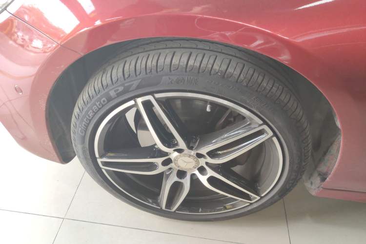 Used Mercedes-Benz E-Class 2017 E 200 Sport 4MATIC Exterior 7