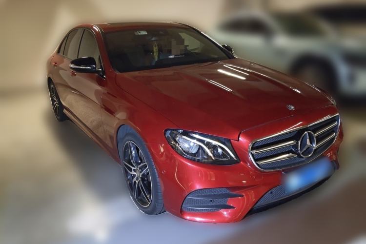 Used Mercedes-Benz E-Class 2017 E 200 Sport 4MATIC Front Right 45 Deg