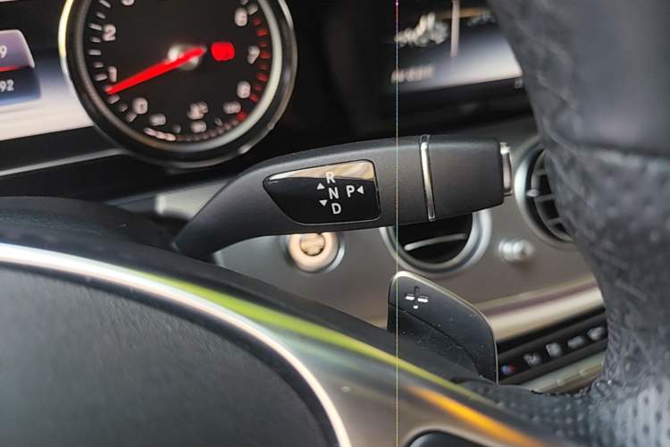 Used Mercedes-Benz E-Class 2017 E 300 Sport Edition Gear Lever