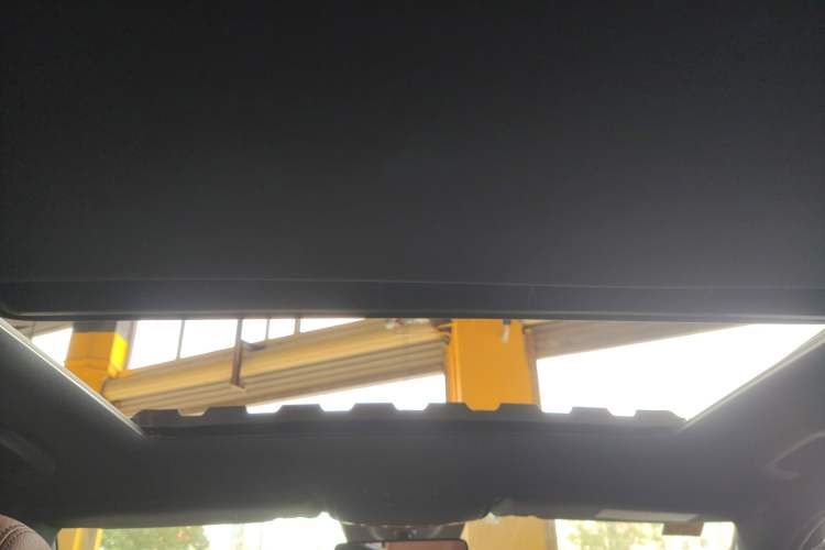 Used Mercedes-Benz E-Class 2017 E 200 Sport 4MATIC Headliner
