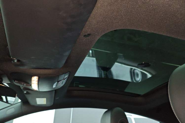 Used Mercedes-Benz E-Class 2017 E 200 Coupe Headliner