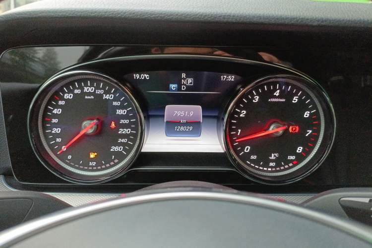 Used Mercedes-Benz E-Class 2017 E 200 Sport Instrument Cluster