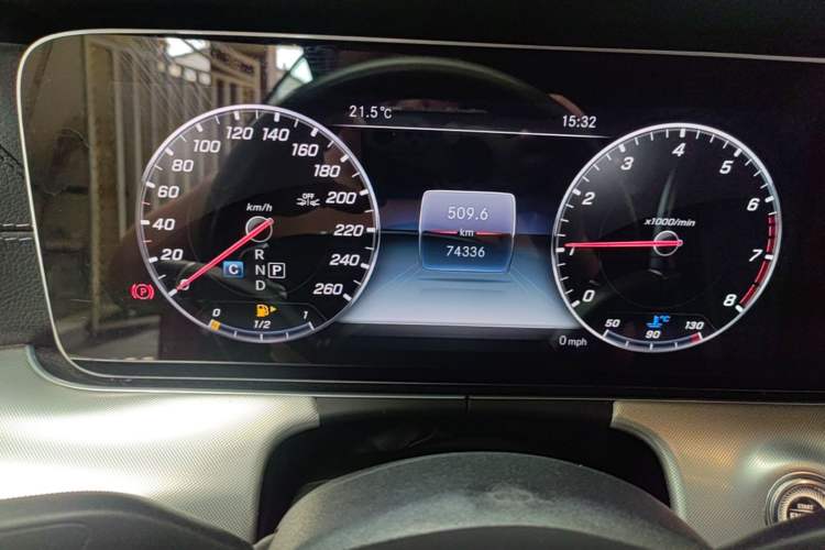 Used Mercedes-Benz E-Class 2017 E 200 Coupe Instrument Cluster