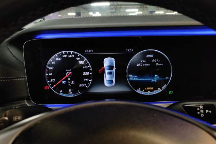 Used Mercedes-Benz E-Class 2017 E 300 L Sport Luxury Edition Instrument Cluster