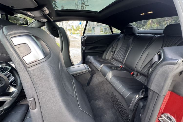 Used Mercedes-Benz E-Class 2017 E 200 Coupe Interior 1