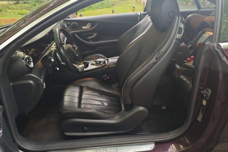 Used Mercedes-Benz E-Class 2017 E 200 Coupe Left Front Seat