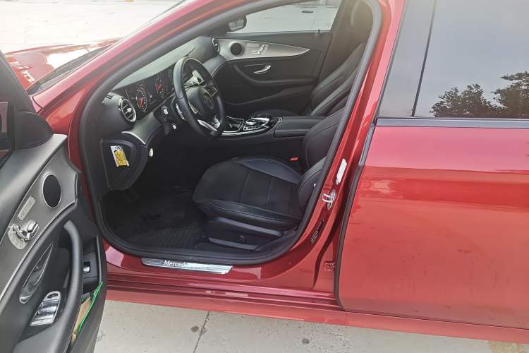 Used Mercedes-Benz E-Class 2017 E 300 Sport Edition Left Front Seat