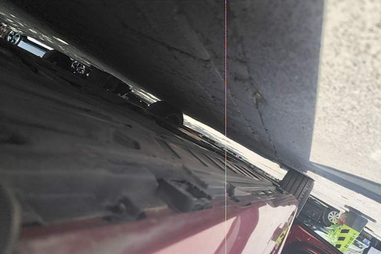 Used Mercedes-Benz E-Class 2017 E 300 Sport Edition Left Side Sill
