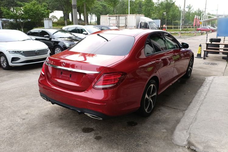 Used Mercedes-Benz E-Class 2017 E 200 Sport Rear Right 45 Deg